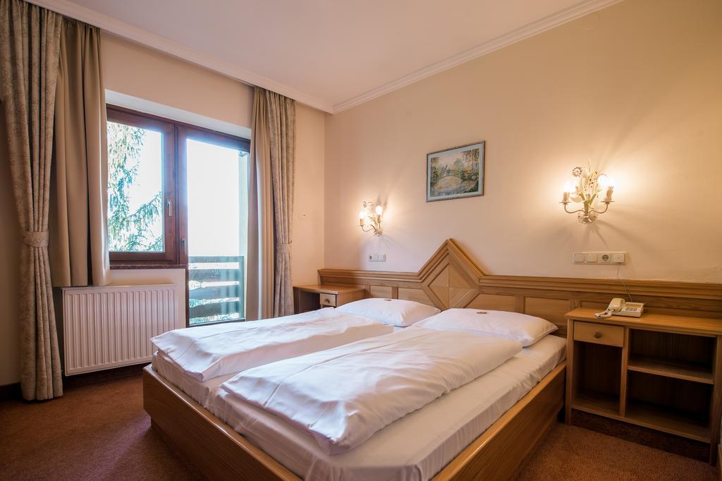 Gaestehaus Reiter Golling an der Salzach Buitenkant foto